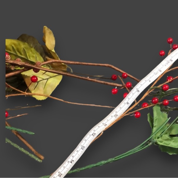 Holiday faux florals picks pinecone, berries, greenery lot of 10 various length - Picture 7 of 14